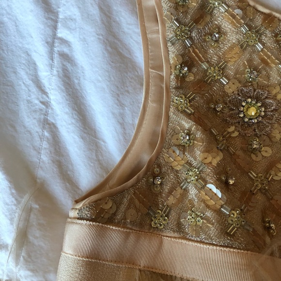 Jessica, a stylish and contemporary fashion, with Hong Kong as home base - Picture 9 of 14